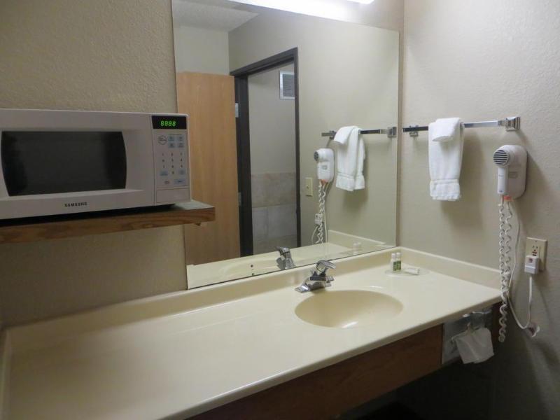 Super 8 Davenport Hotel Luaran gambar